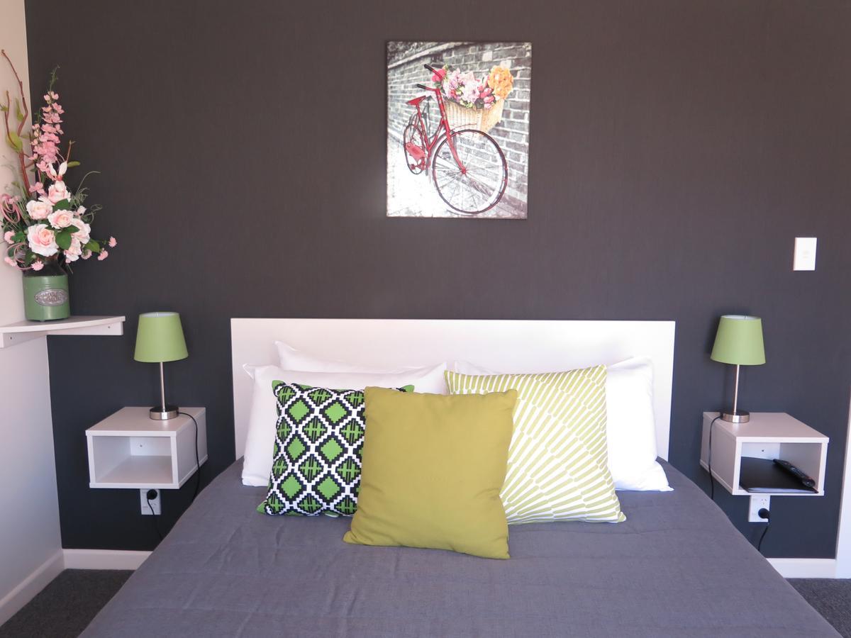 Wheels And Reels Accommodation Mossburn Eksteriør billede