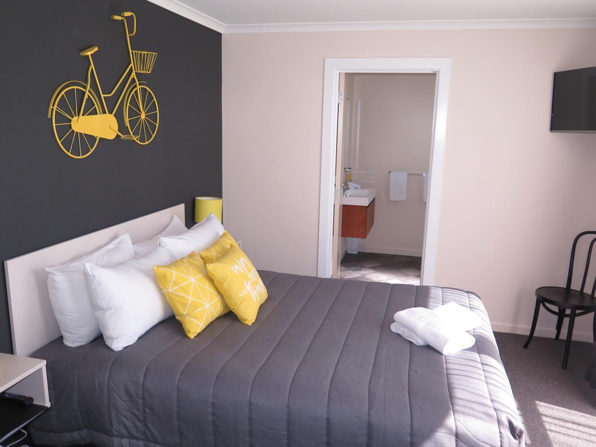 Wheels And Reels Accommodation Mossburn Eksteriør billede